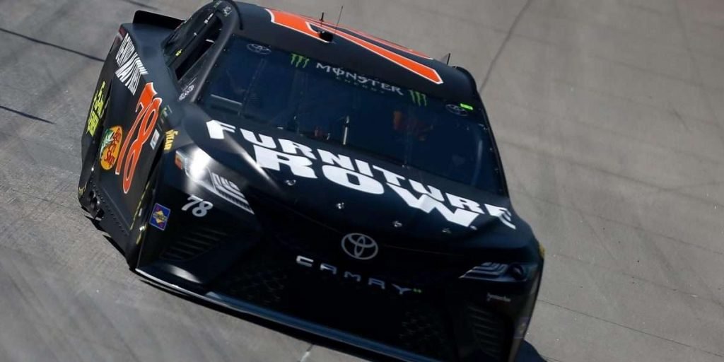 Truex Maintains Points Lead